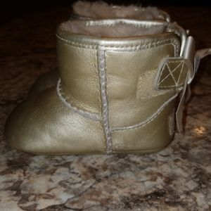 Infant uggs